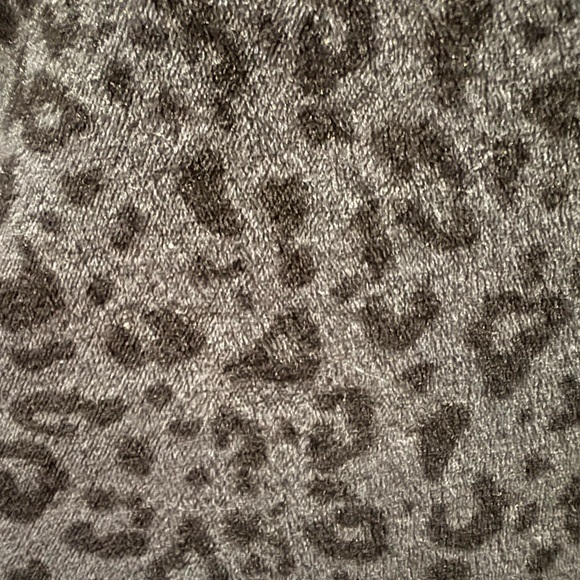 Nicole Miller Black Pajama Set - Picture 4 of 7